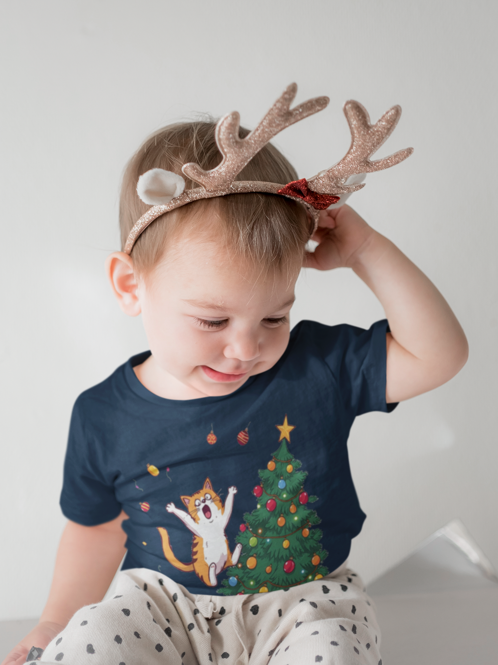 Jumping Cat Christmas Tree